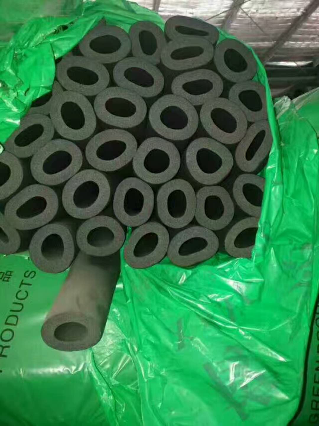 保溫材料橡塑管批發(fā)廠家