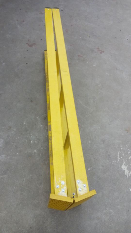 石家莊圓管絕緣梯價(jià)格  圓管絕緣單梯價(jià)格  圓管絕緣人字梯報(bào)價(jià)  金淼電力生產(chǎn)