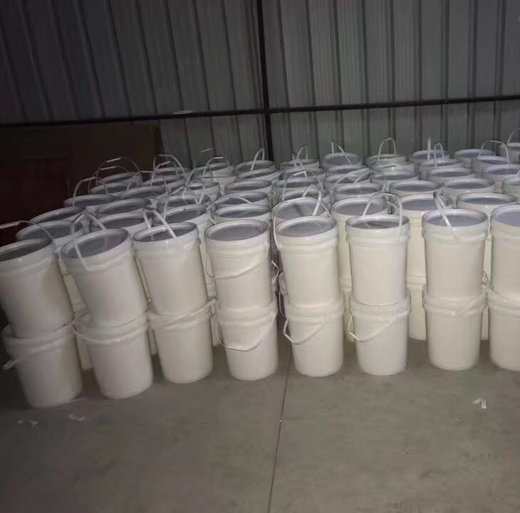禮盒膠 紙品包裝膠水 環(huán)保易上膠粘性強(qiáng) 紙箱膠瓦楞紙 紙和紙相粘 水性黃膠 印刷包裝膠