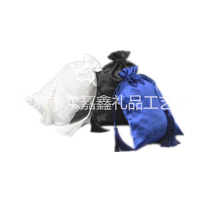 色丁流蘇包裝袋 綢布布袋色丁假發(fā)袋 定制流蘇吊穗抽繩束口袋色丁布袋綢緞袋子黑色仿絲綢假發(fā)包裝袋 色丁束口袋