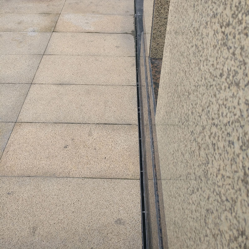 青島豪潤100系列HDPE成品排水溝 連續(xù)性收水 綠色環(huán)保材質(zhì)