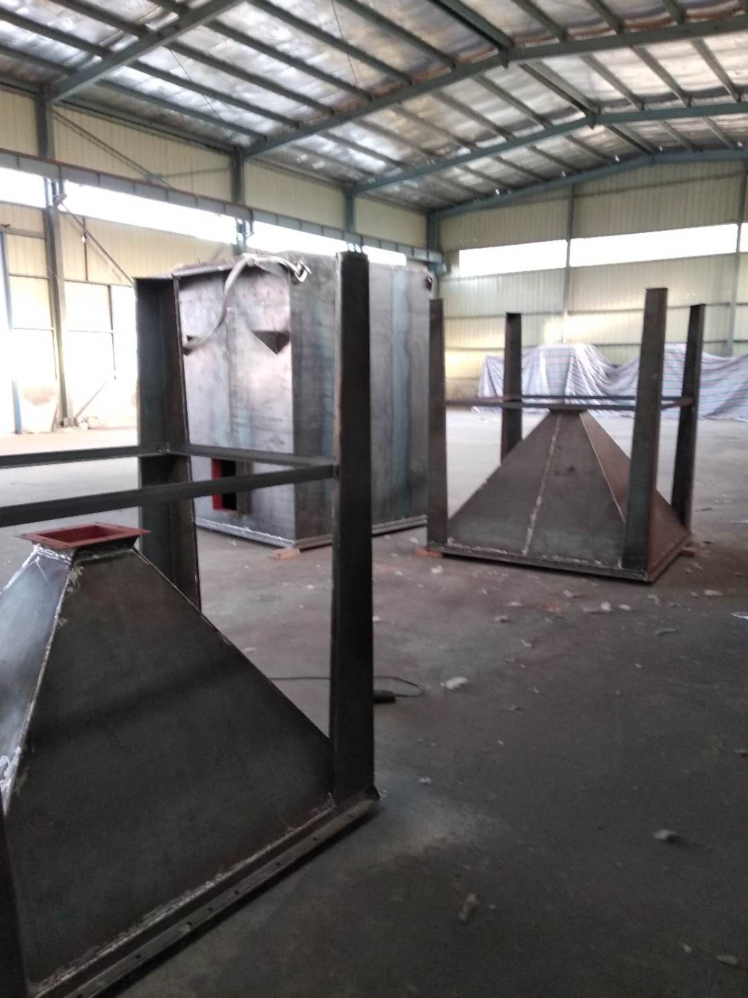 TFC、GFC、DFC型反吹風(fēng)布 水泥廠反吹風(fēng)布袋除塵器報(bào)價(jià)