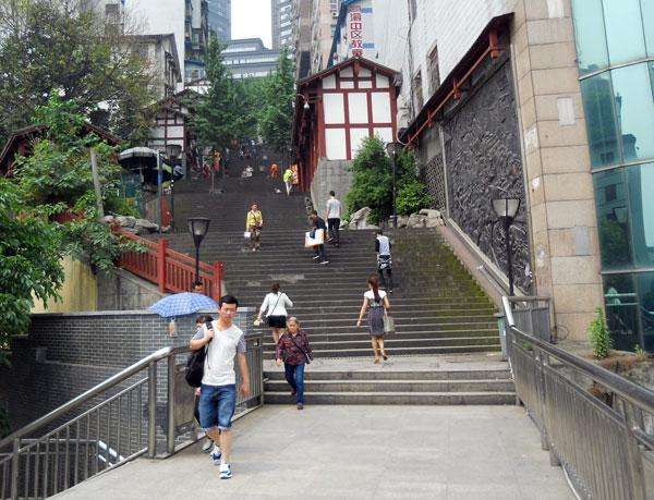 供應(yīng)去大足石刻一日游多少錢