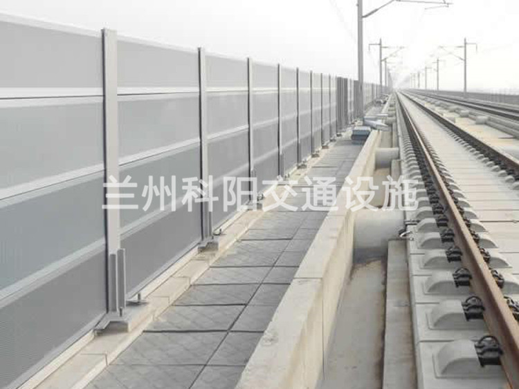 鐵路聲屏障供應定制 鐵路聲屏障廠家直銷 鐵路聲屏障現(xiàn)貨供應 鐵路聲屏障
