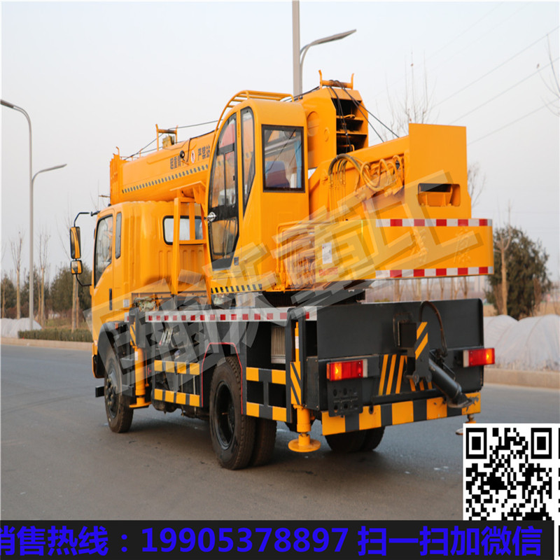 東風12噸吊車價格質量怎么樣？