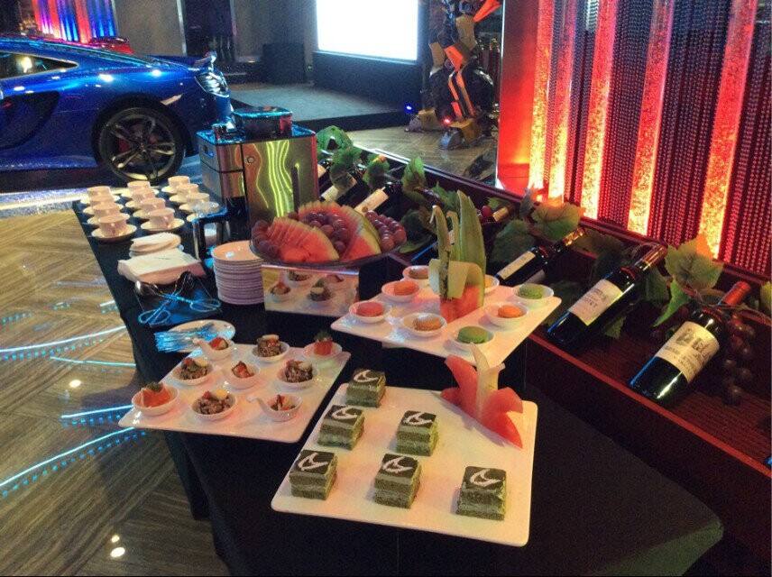 深圳冷餐宴會外賣/深圳冷餐宴會外賣價格/深圳冷餐宴會外賣報價/ 會場布置商務(wù)宴會