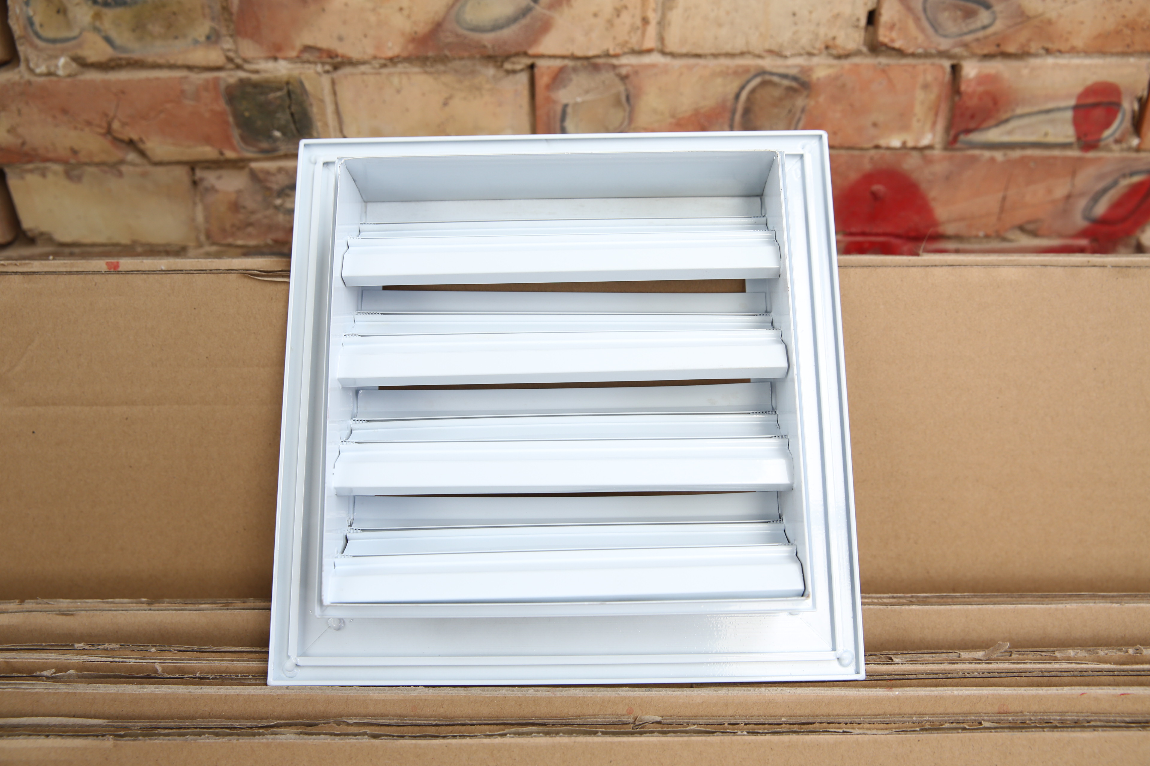 淄博鋁合金風(fēng)口生產(chǎn)廠家，單層百葉風(fēng)口，散流器報(bào)價(jià) 淄博多葉排煙口