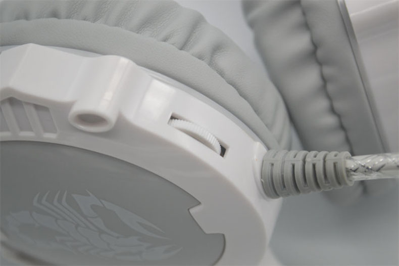 廠家直銷OEM頭戴式游戲耳機(jī)網(wǎng)吧網(wǎng)咖電競(jìng)館臺(tái)式電腦PC耳麥外貿(mào)定制款3.5帶麥 *王