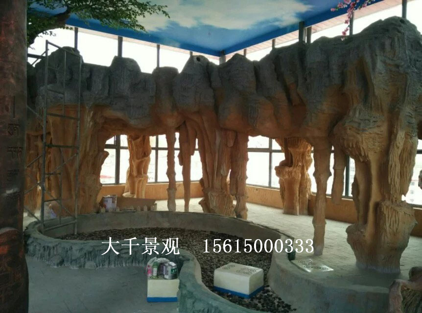 假山假樹水泥仿真制品