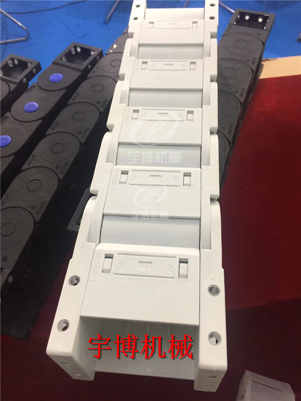 全封閉穿線電纜拖鏈供應(yīng)_機床線纜拖鏈