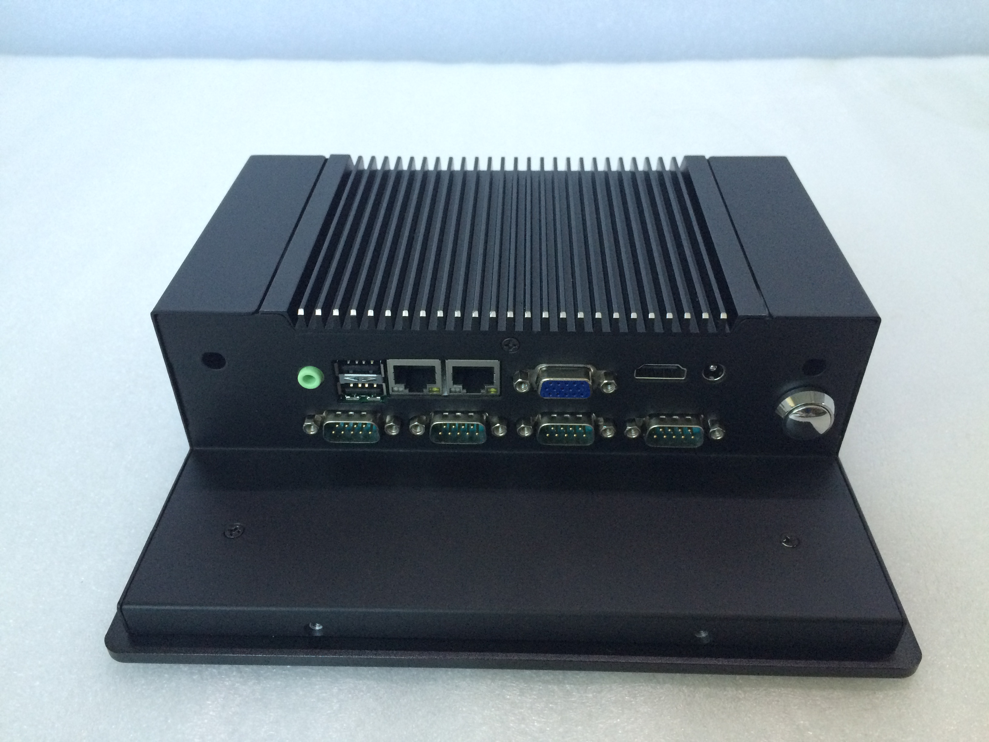 供應(yīng)8.4寸工業(yè)平板電腦項目工業(yè)平板電腦定制