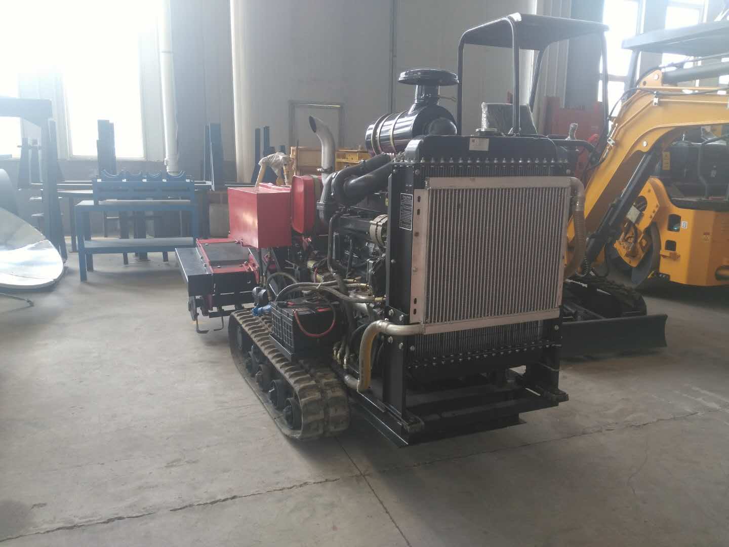 中運(yùn)新款遙控深翻機(jī)  果園大棚遙控深翻機(jī)價(jià)格 定做可遙控深耕機(jī) 廠家直銷