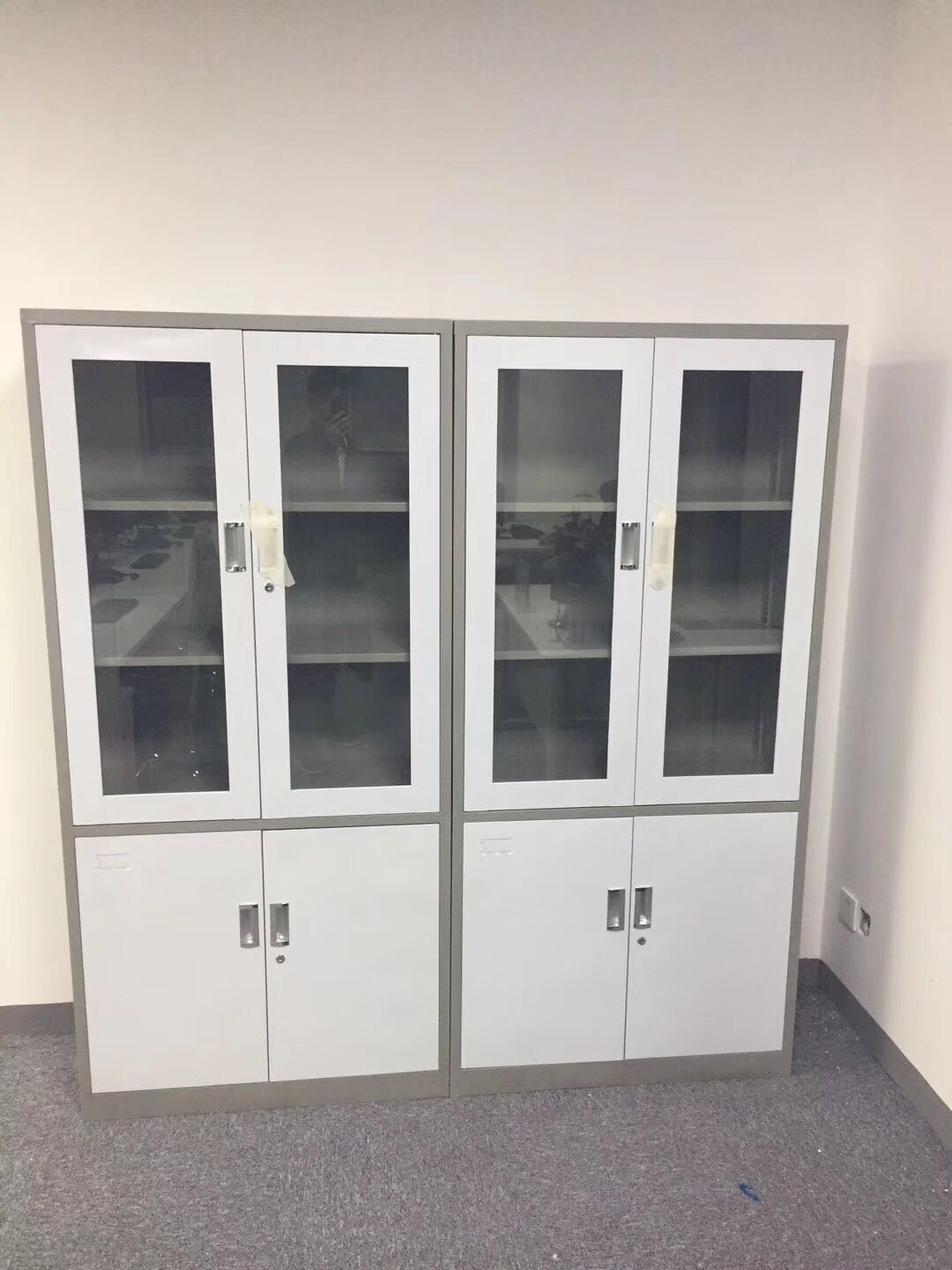 廠家出售辦公家具文件柜資料柜 全新出售辦公家具文件柜資料柜鐵皮