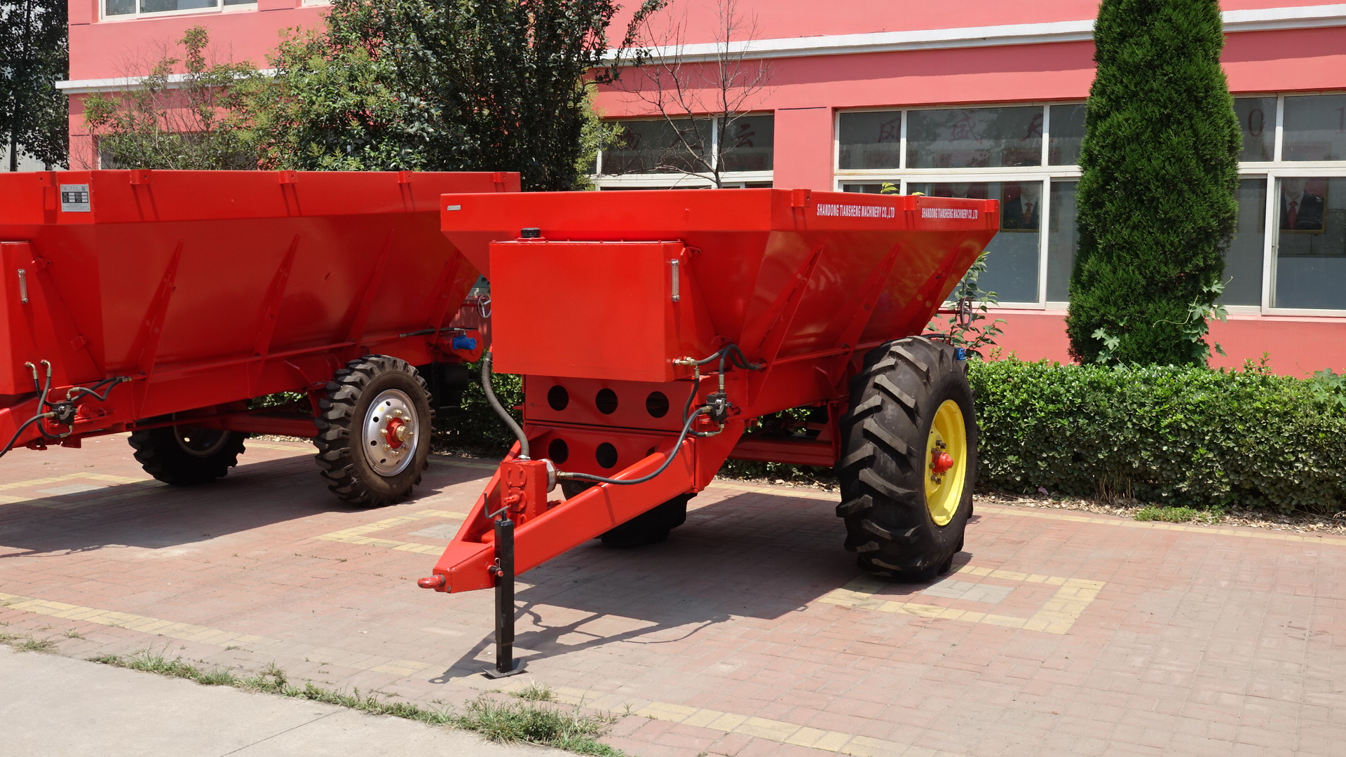 撒肥器，撒糞機(jī) 農(nóng)用施肥機(jī) 有機(jī)肥撒肥機(jī)