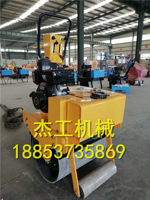 熱銷手扶式壓路機(jī)小型振動(dòng)壓路機(jī)座駕壓路機(jī)廠家全液壓壓實(shí)機(jī)