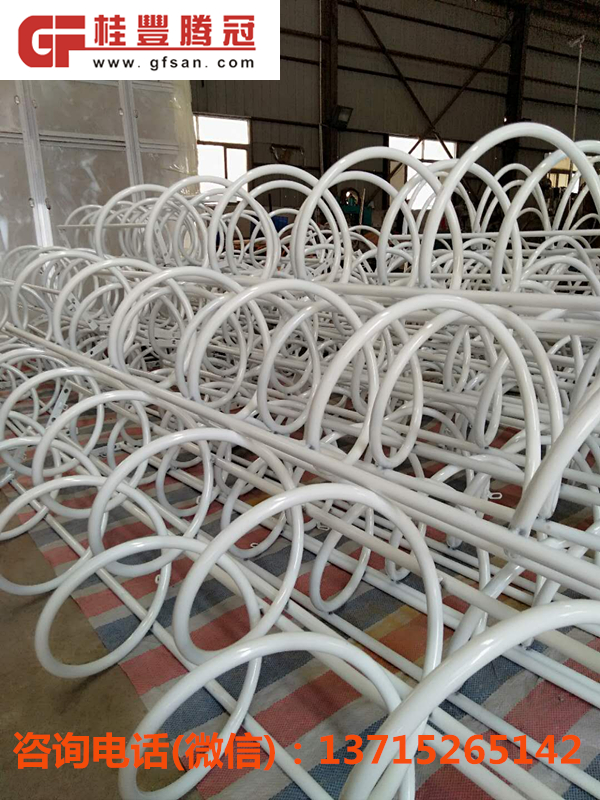 蕪湖市區(qū)安裝的自行車停車架