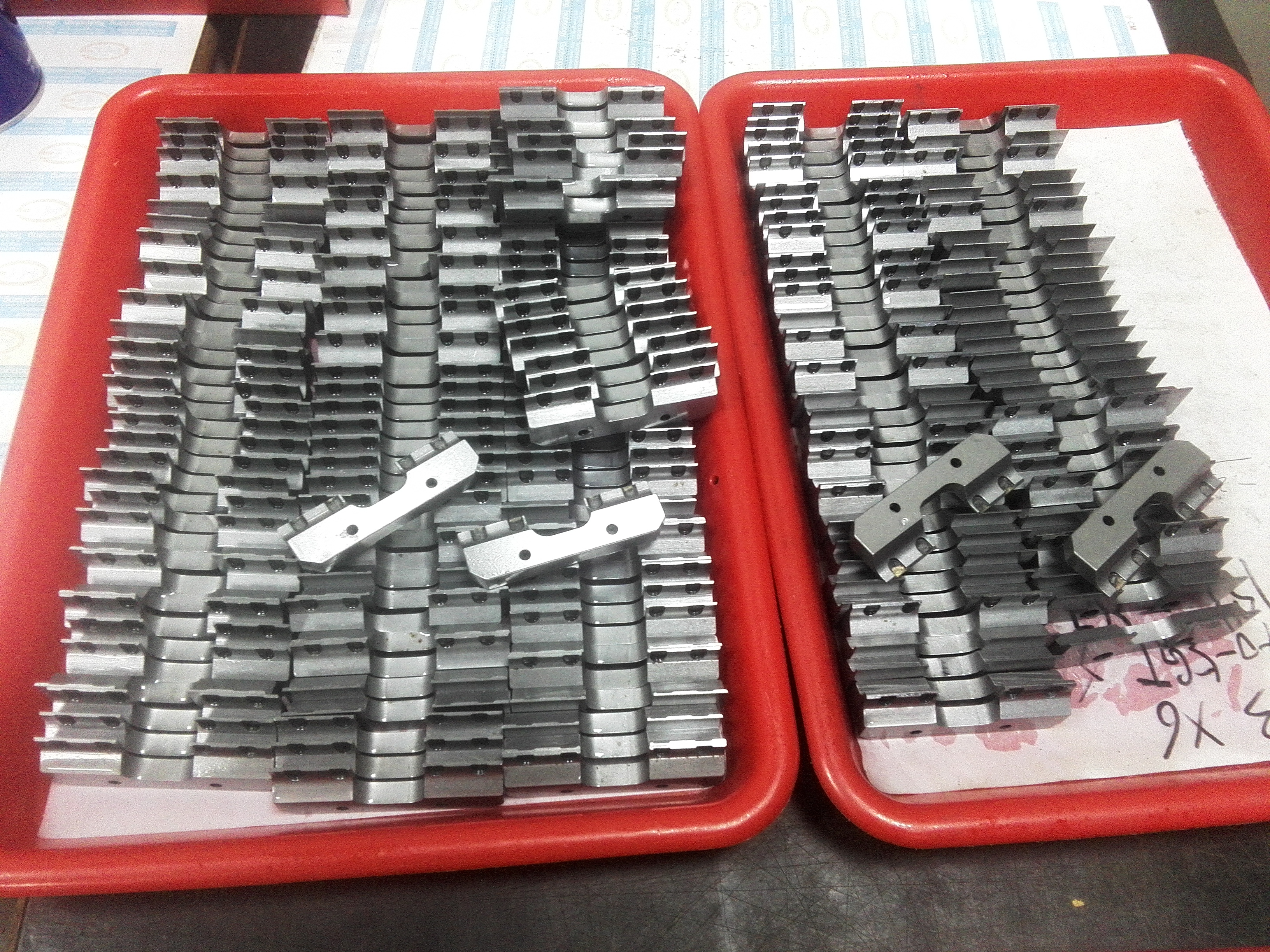 *一手貨源長期供應(yīng)AI配件104131803405*     TAPE  CUTTER 切紙刀