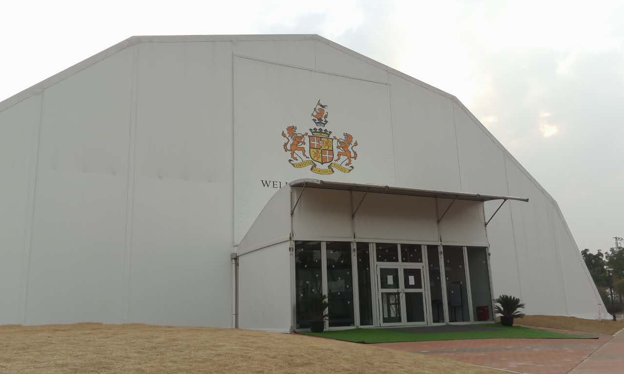 高校體育基礎(chǔ)設(shè)施瑞德爾裝配式 上海惠靈頓國際學(xué)校多邊形網(wǎng)球館