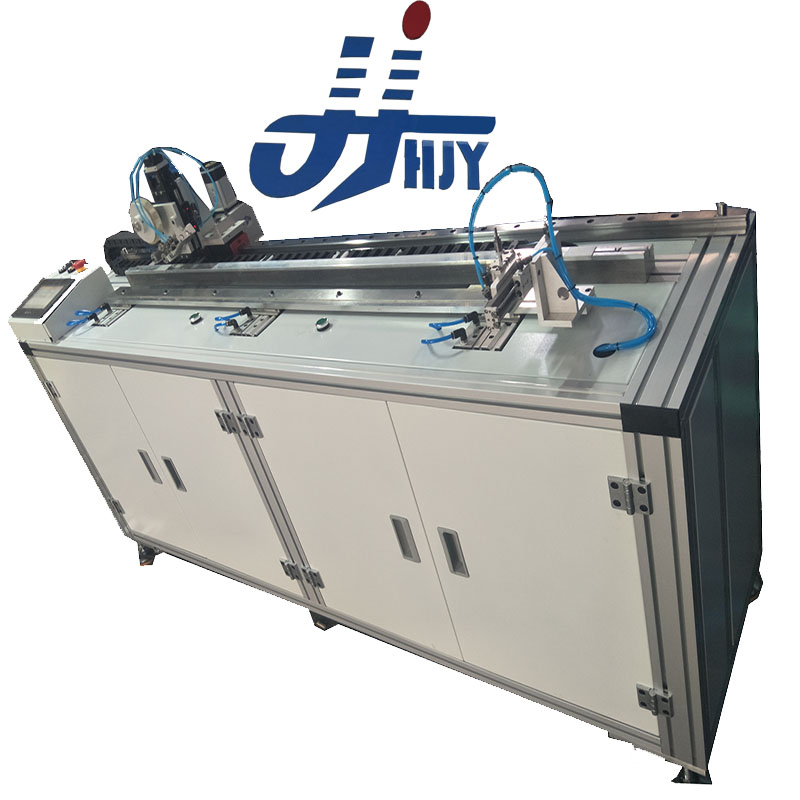 液晶電視機側(cè)面邊框貼膜機