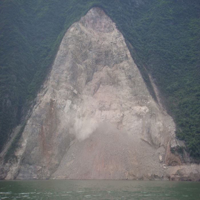 甘肅山體滑坡安全監(jiān)測
