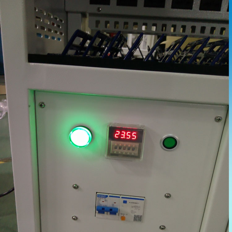東莞自動化設(shè)備廠家堅(jiān)成電子移動電源手機(jī)老化架小型手機(jī)老化測試