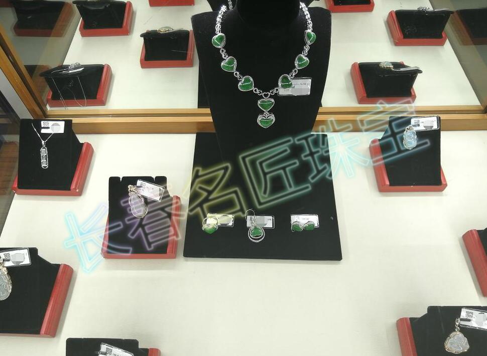 長春買翡翠_翡翠價格_翡翠鑒定_名匠珠寶老邵