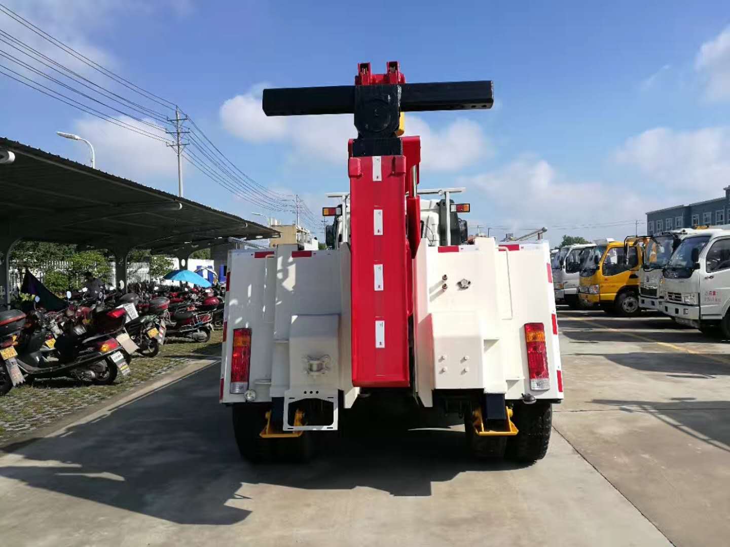清障車拖吊連體救援車湖北汽車廠直銷出廠優(yōu)惠價格