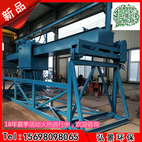 福建三明槽式翻堆機(jī)價(jià)格、6米零排放深槽豬糞翻耙機(jī)廠家