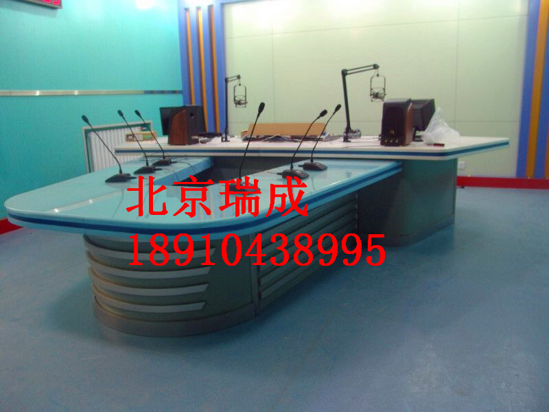 演播桌導(dǎo)播臺播音桌電視臺演播室