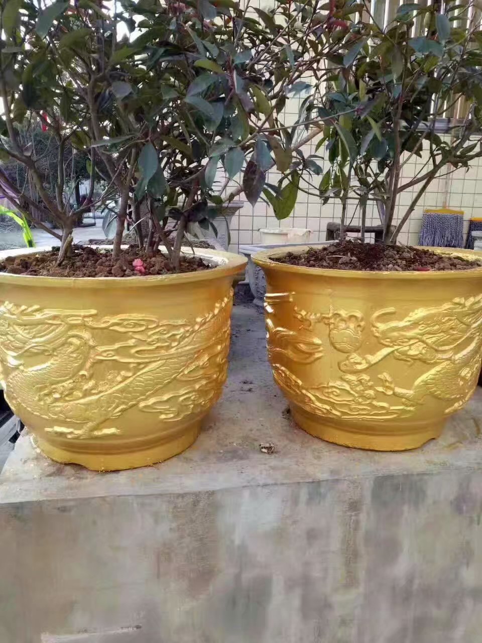 湖北十堰天藝模具廠供應(yīng)定做各種款式尺寸玻璃鋼水泥花盆模具