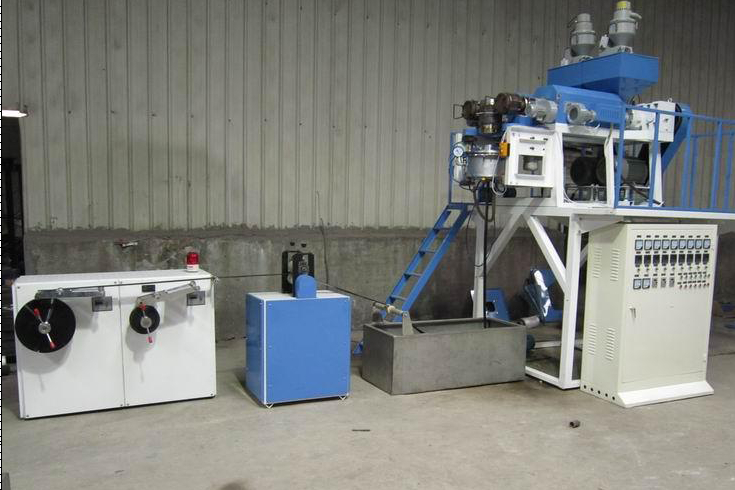 熱封冷切無拉力制袋機(jī) 無拉力制袋機(jī)