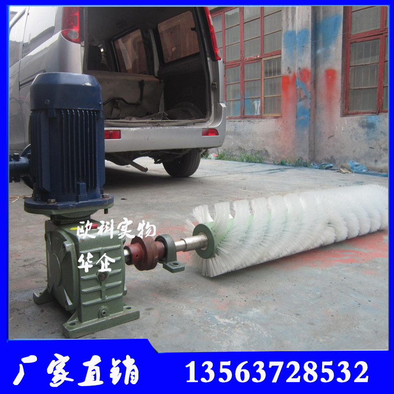 水泥廠電動(dòng)皮帶清掃器  帶寬一米滾刷清掃器