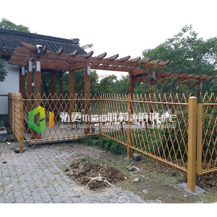 廠家直銷景觀雙色仿竹護欄