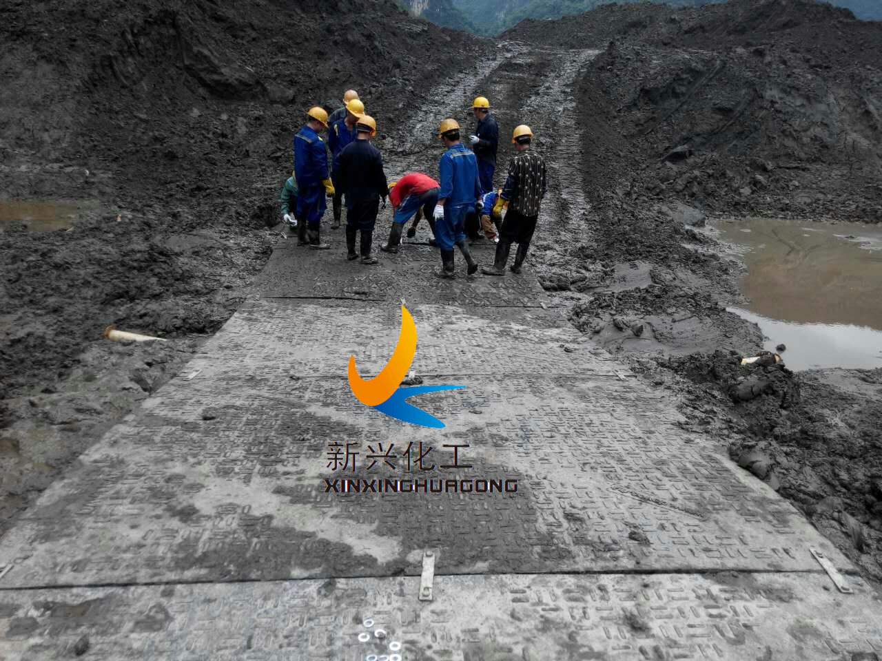 工地鋪路板A臨時(shí)路面板A租售路基工廠