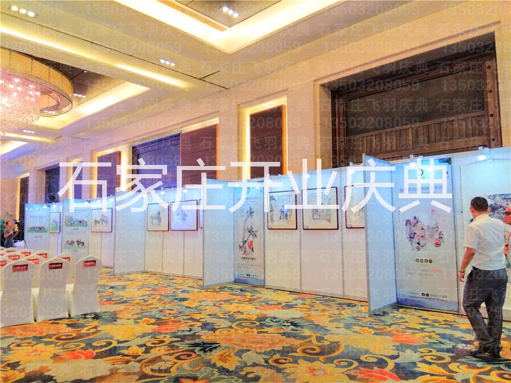 石家莊博覽中心珠寶展柜出租文物展示柜陳列柜木質(zhì)展柜玻璃展柜租賃出租