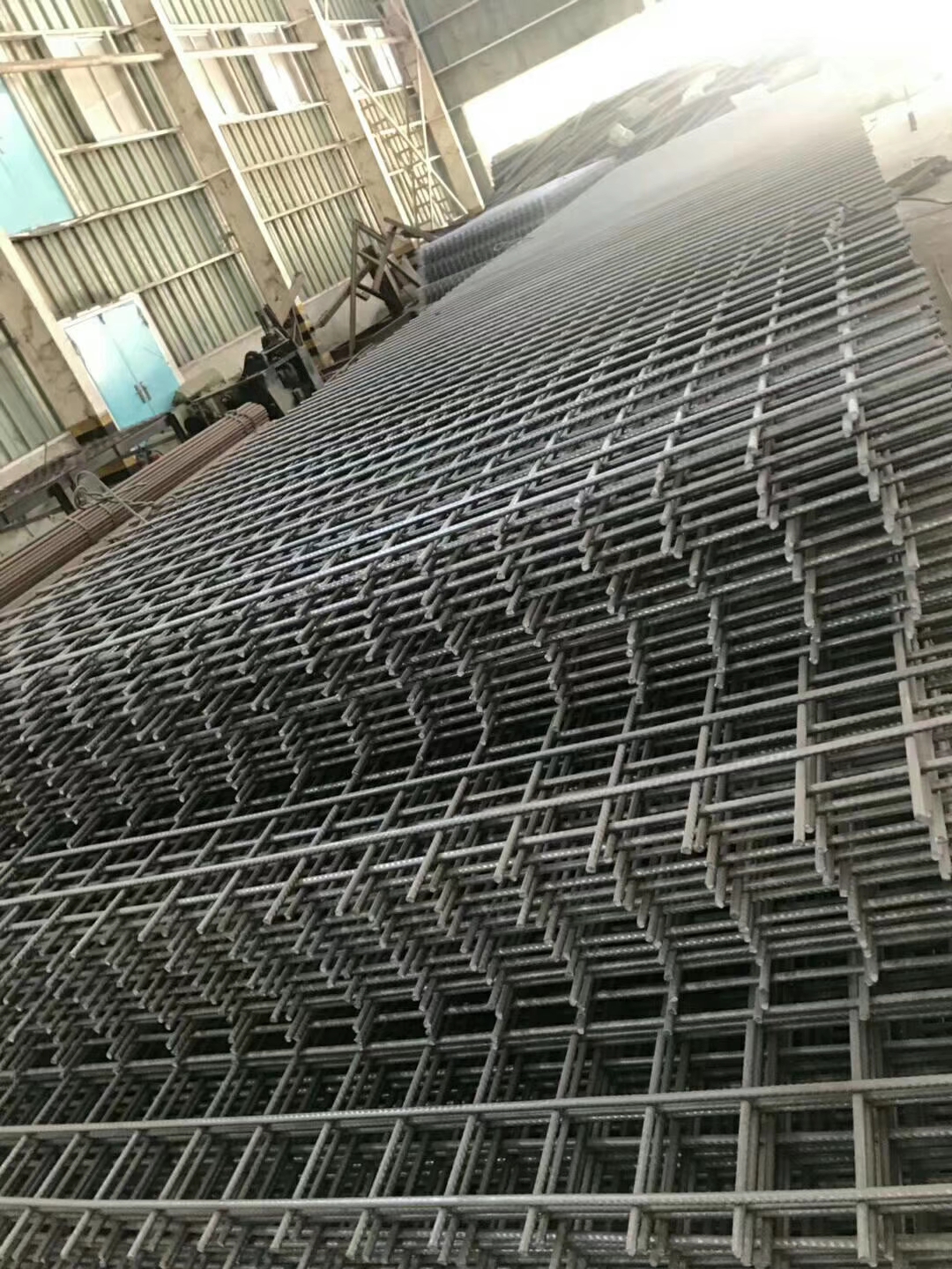 廠家生產(chǎn)橋梁涵洞鋼筋焊接網(wǎng)片 建筑網(wǎng)片 鐵絲網(wǎng)片 萍鄉(xiāng)鋼筋焊接網(wǎng)片