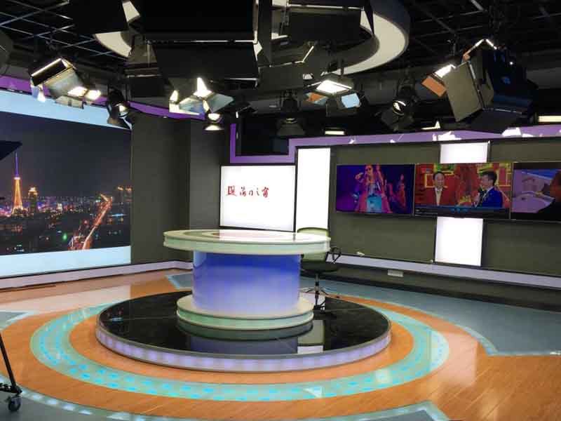 全媒體演播室搭建