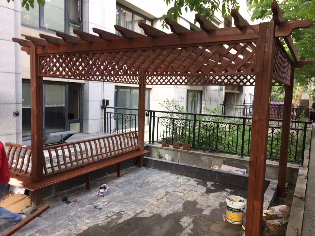 印尼菠蘿格* 供應戶外景觀的印尼菠蘿格木花架 木八八戶外景觀的印尼菠蘿格木花架
