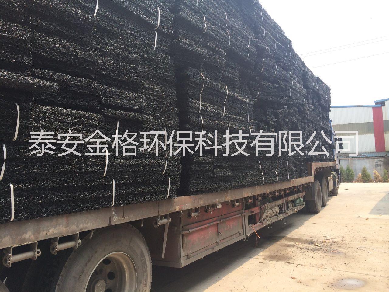 滲排水席墊規(guī)格技術(shù)參數(shù)，滲排水網(wǎng)墊施工操作