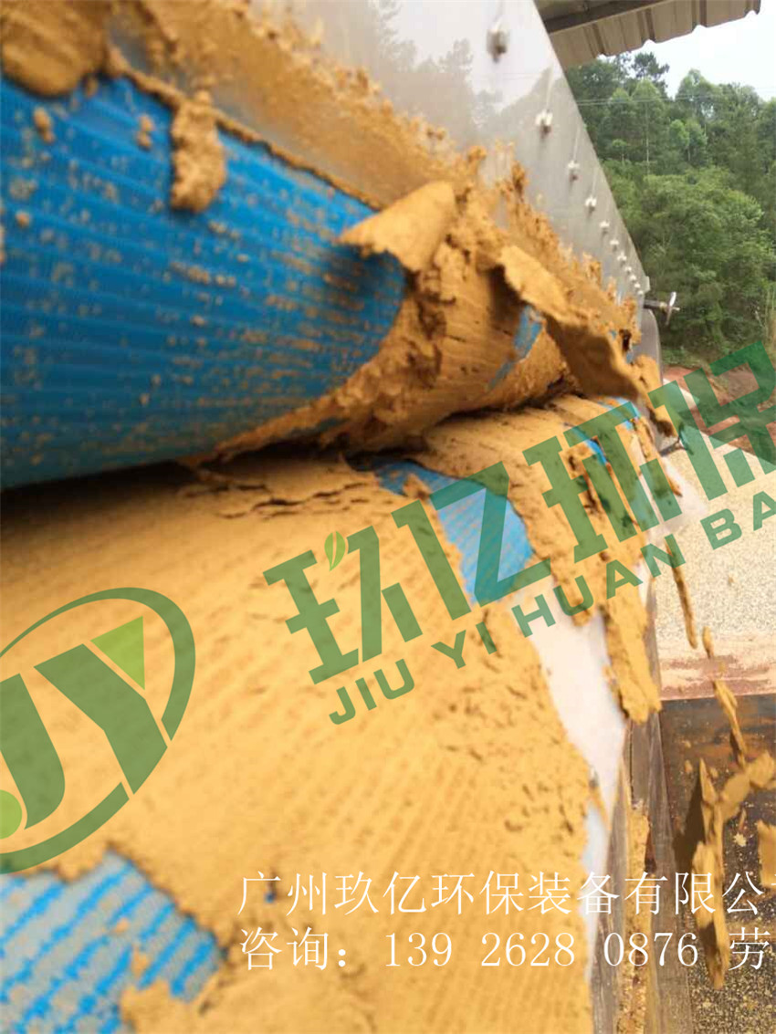 砂場泥漿干排機(jī),陶瓷污泥壓濾機(jī)