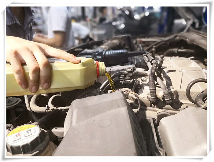 北京朝陽區(qū)路虎發(fā)現(xiàn)4保養(yǎng)價格及維修服務