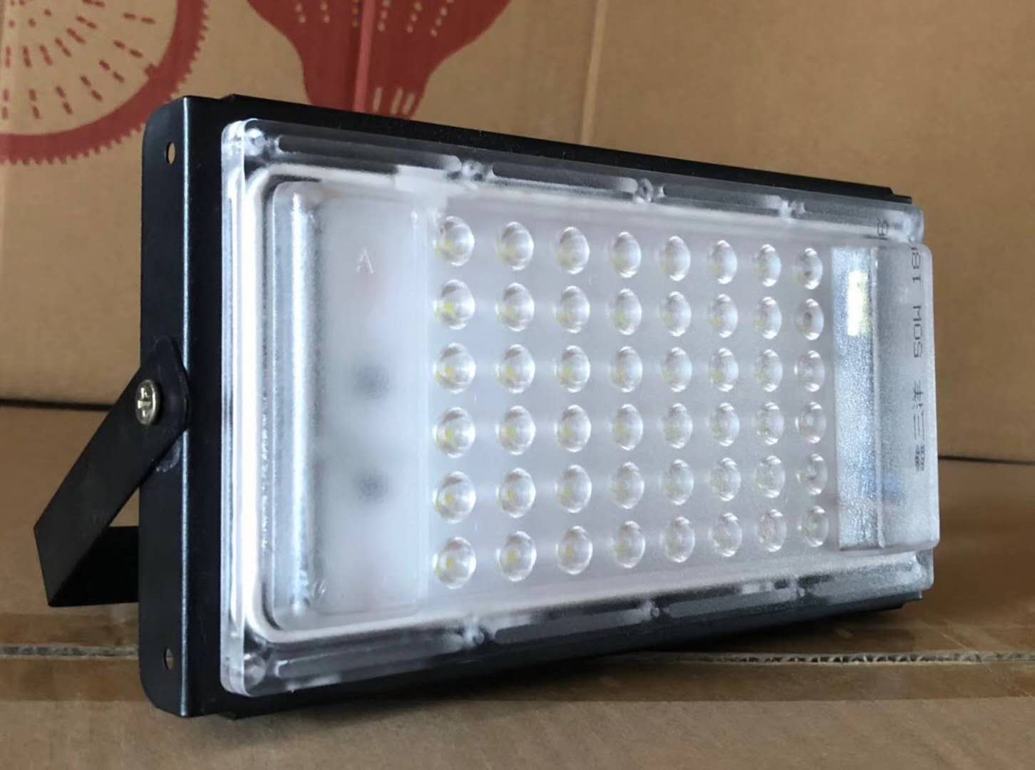 模組透鏡投光燈50W可任意拼接100W200W300W等