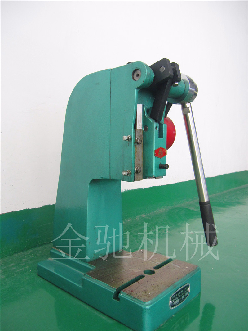 K6精密式手動壓力機，適用儀器，電子，五金等行業(yè)裝飾鉚壓，液壓機生產廠家