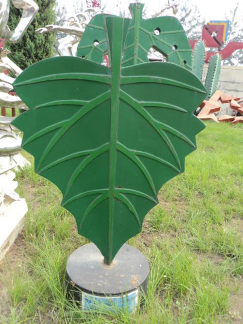 池州公園楓葉雕塑，安徽不銹鋼雕塑廠家制造，安徽主題公園楓葉雕塑報(bào)價(jià)