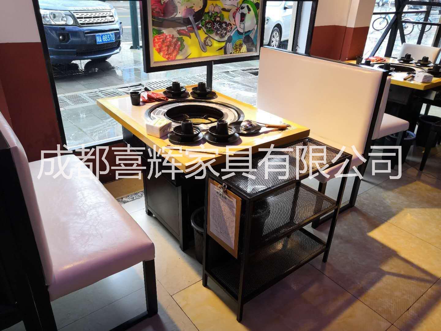 四川現(xiàn)代簡約風火鍋桌椅廠家直銷 四川現(xiàn)代簡約風火鍋制作商 現(xiàn)代簡約風火鍋桌椅批發(fā) 火鍋店*餐桌 現(xiàn)代簡約風格火鍋桌椅