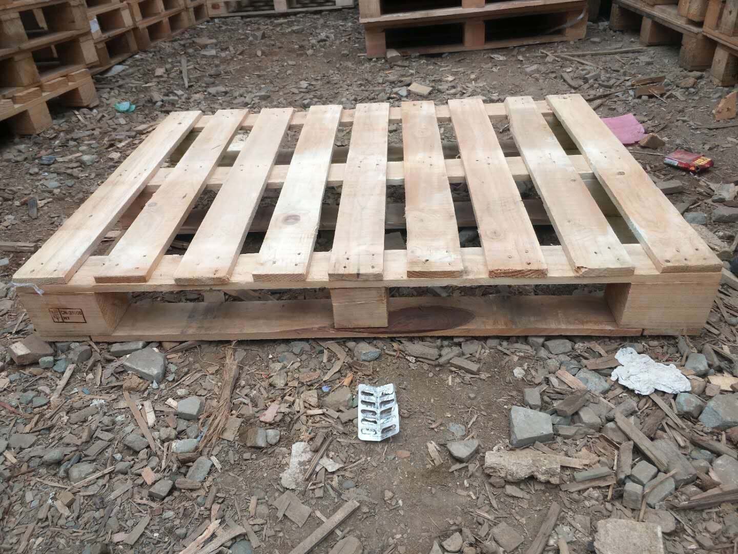 二手托盤四面進叉叉車托盤成都廠家直銷