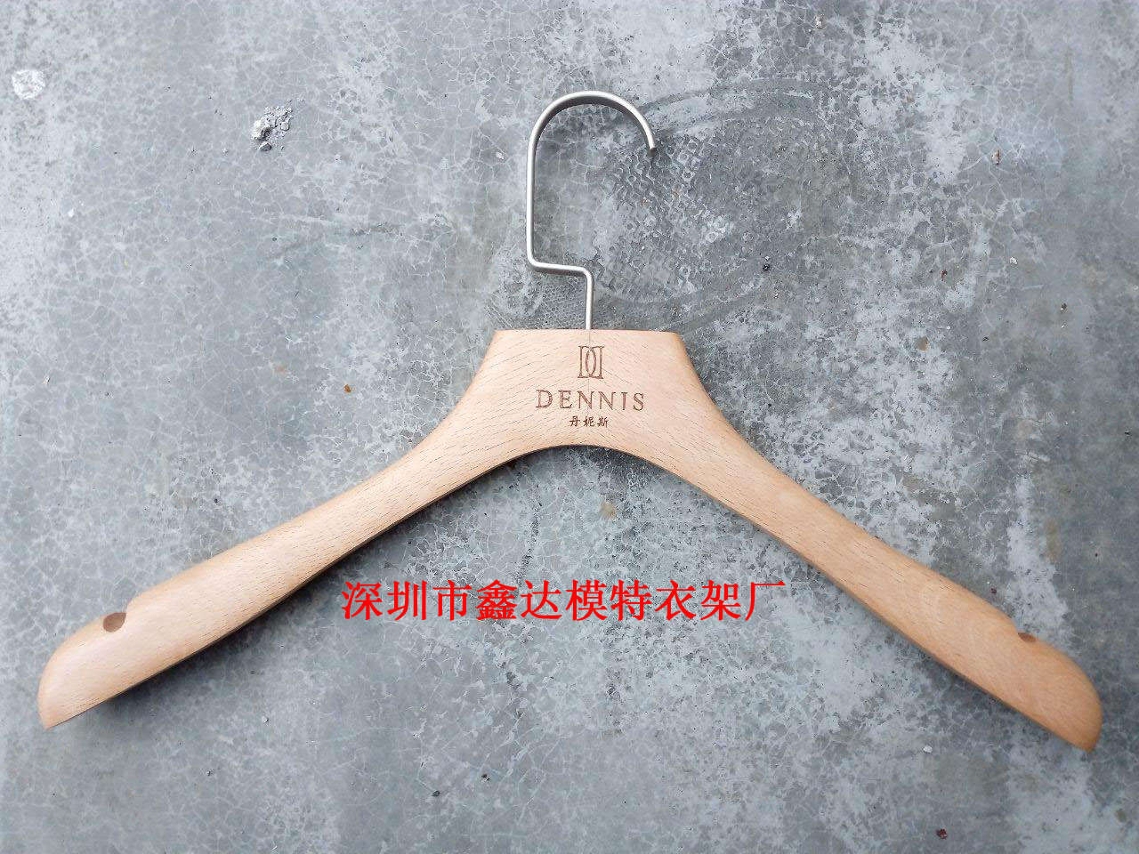 實木衣架制品 上海衣架廠 木制衣架 深圳木頭衣架 實木衣架訂做