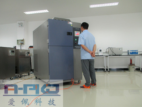 高低溫度沖擊試驗(yàn)箱