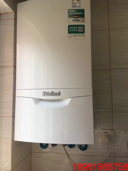 無錫威能明裝暖氣片太湖國際施工現(xiàn)場 無錫威能鍋爐產(chǎn)地