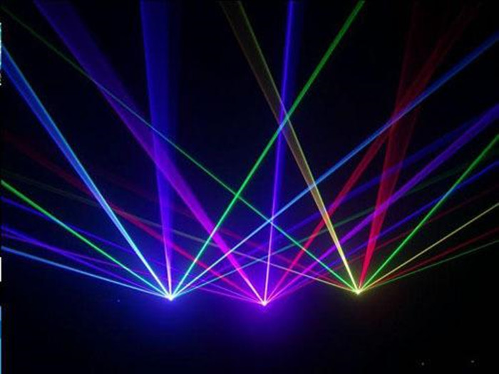 供應(yīng)電腦搖頭光束燈商家價(jià)格，酒吧激光燈、單頭激光燈.